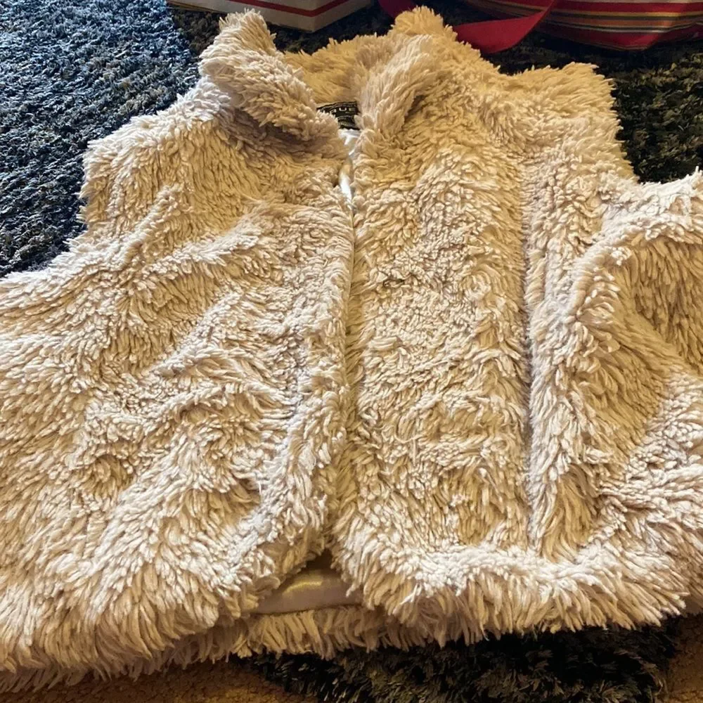 True grit vest L - Picture 3 of 6